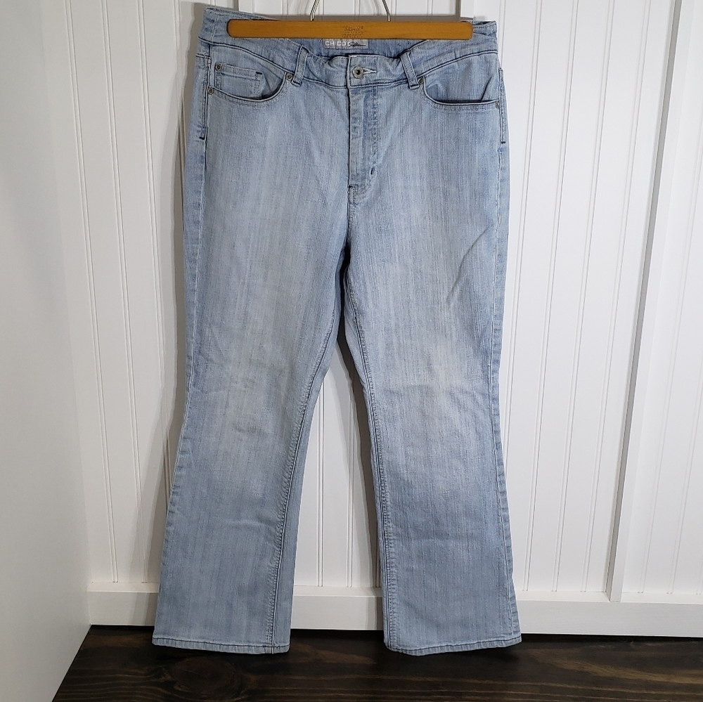Chico's Platinum Charm Mid Rise Boot Size M/2 Short Jeans LightWash Denim Chico…